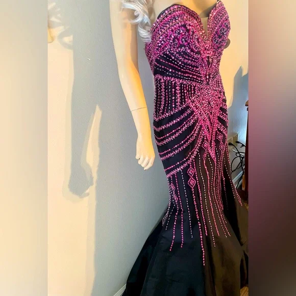 NWT Rachel Allan black & pink Formal Gown - Picture 7 of 14